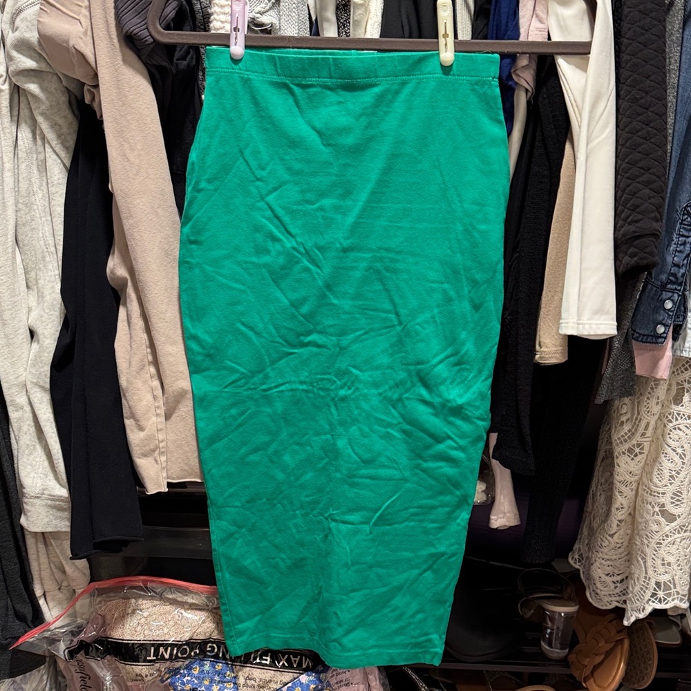 Elegant Green Women's Skirt